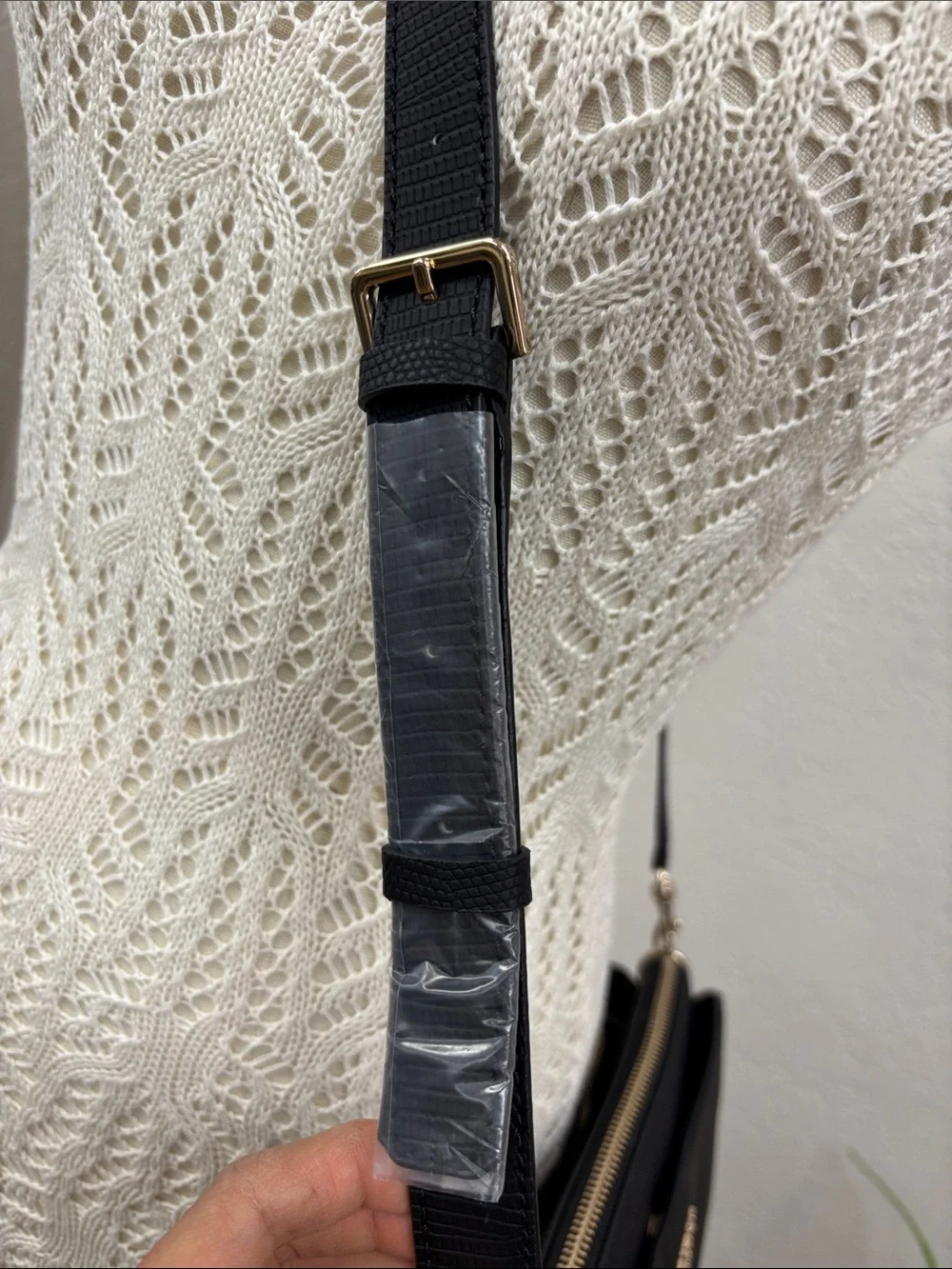 GUESS lyndi Crossbody bag black